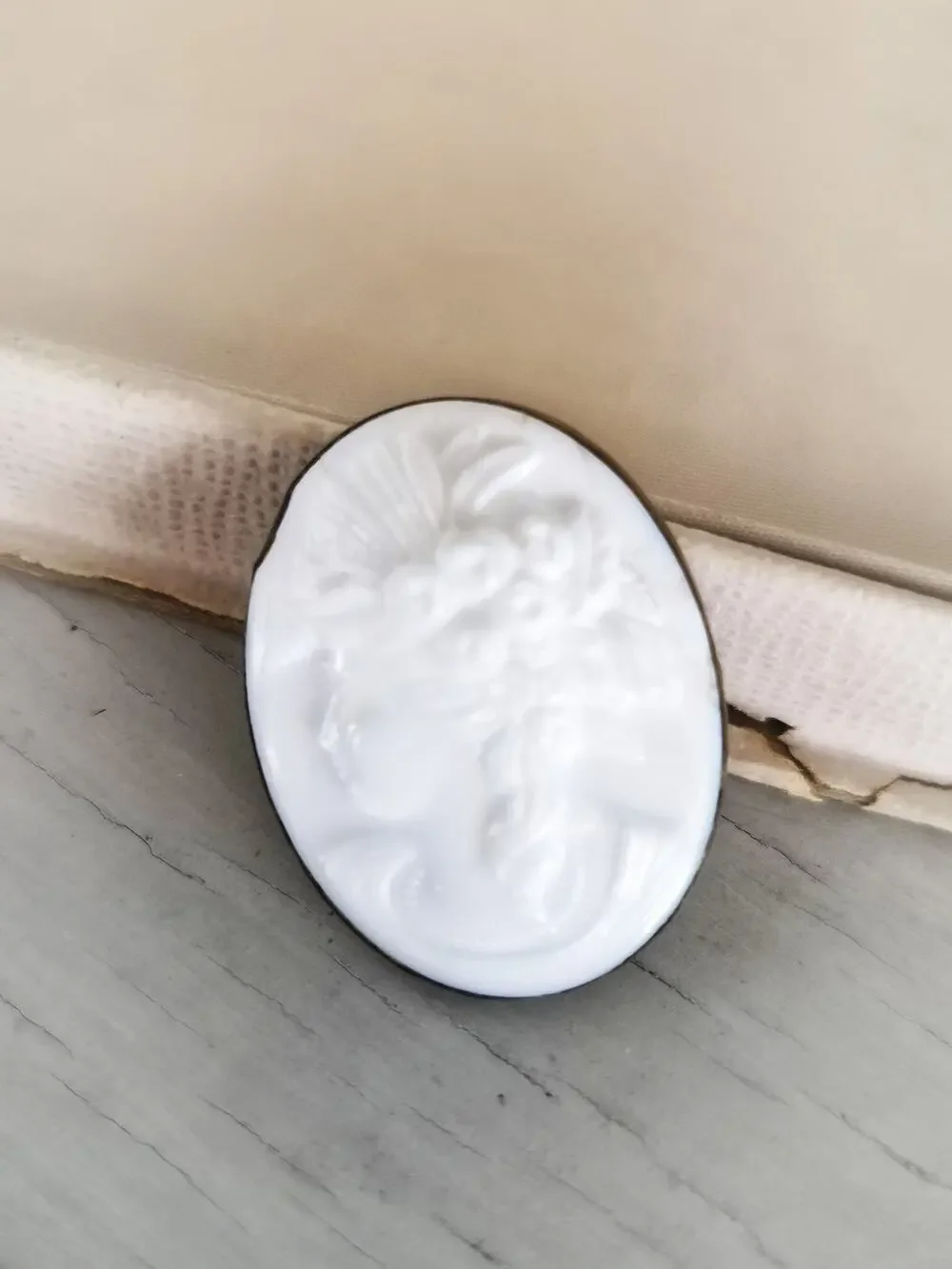 Antique Victorian Pressed Milk Glass Cameo Brooch